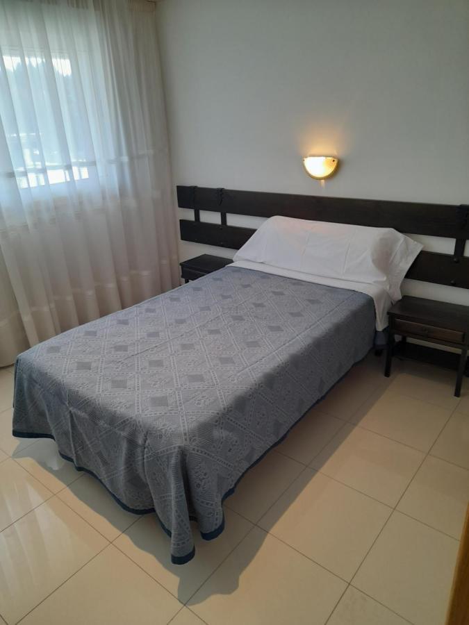Hotel Os Carballos Sigueiro Dış mekan fotoğraf