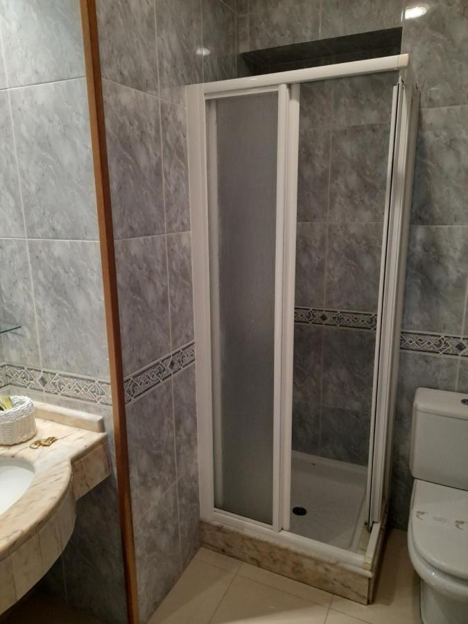 Hotel Os Carballos Sigueiro Dış mekan fotoğraf